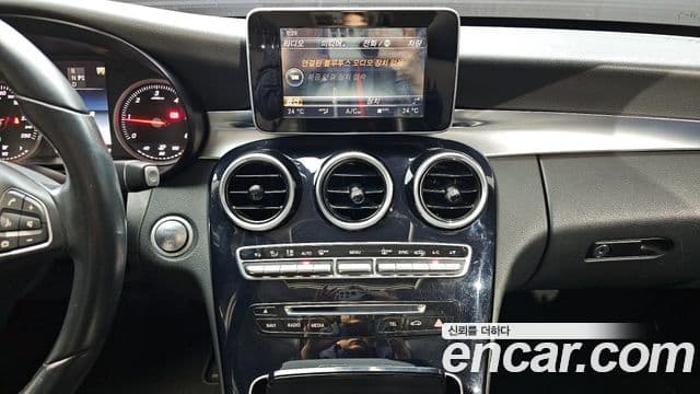 Mercedes-Benz C-класс W205 C200 d, 2016 16