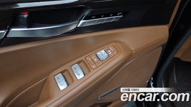 Genesis G90 Luxury, 2019 11