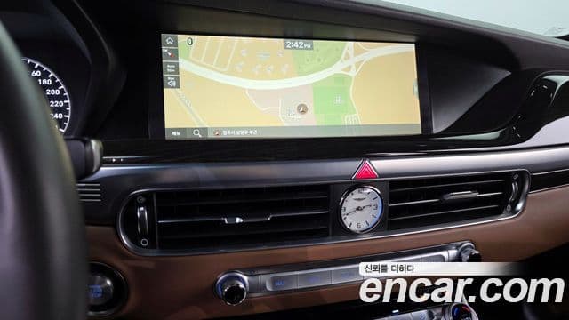 Genesis G90 Luxury, 2019 14