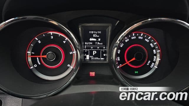 KG모빌리티(SsangYong) Tivoli дизель LX 2WD, 2017 8