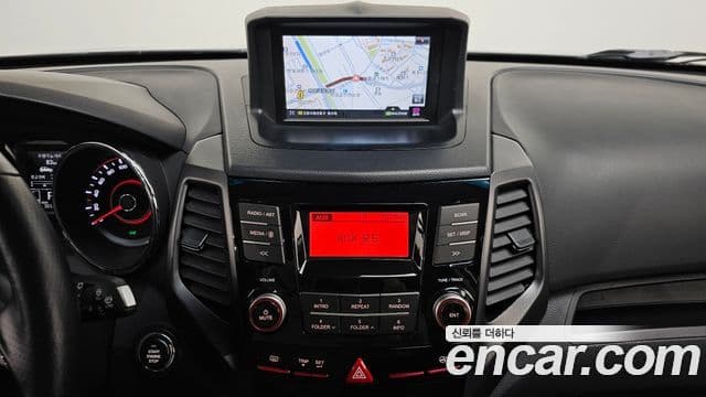 KG모빌리티(SsangYong) Tivoli дизель LX 2WD, 2017 14