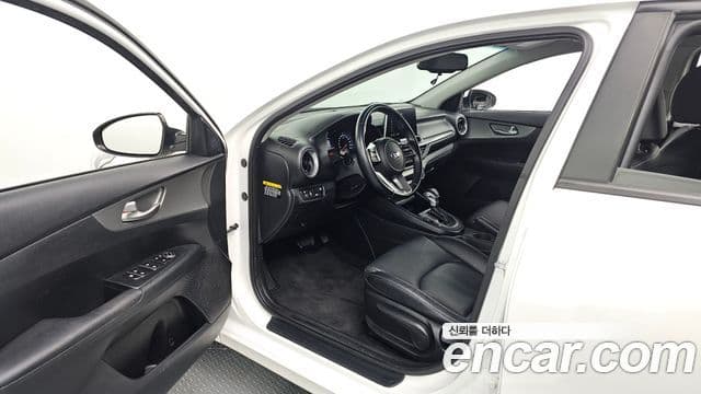 Kia All New K3 Standard, 2021 10