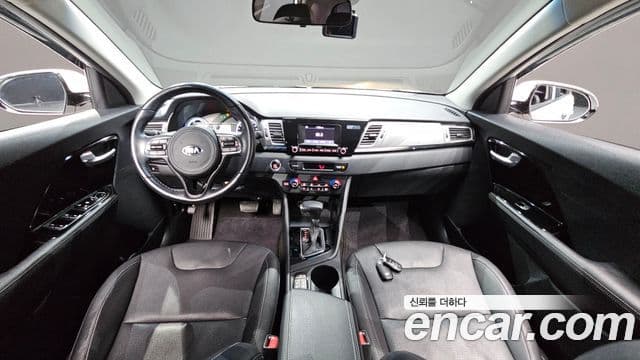 Kia Niro Prestige, 2017 7