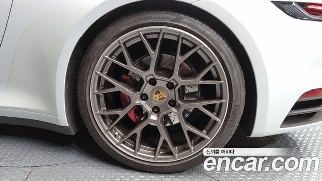 Porsche 911 (992) Carrera 4S, 2021 все фото