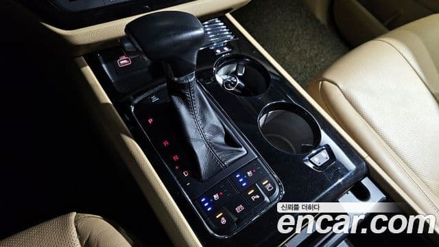 Kia All New Carnival Noblesse, 2017 9