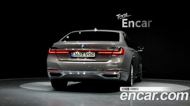 BMW 7시리즈 (G11) 740i Design Pure Excellence, 2022 4