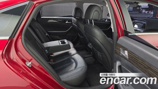 Hyundai LF Sonata 2.0 Smart, 2015 19