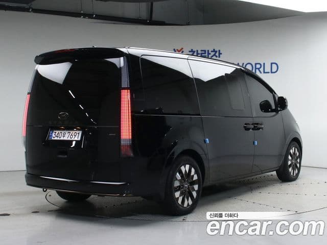Hyundai Staria Inspiration, 2024 2