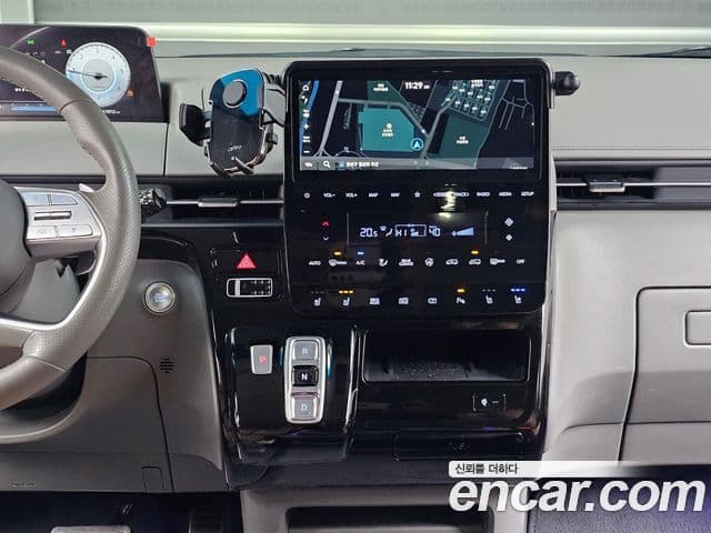 Hyundai Staria Inspiration, 2024 14