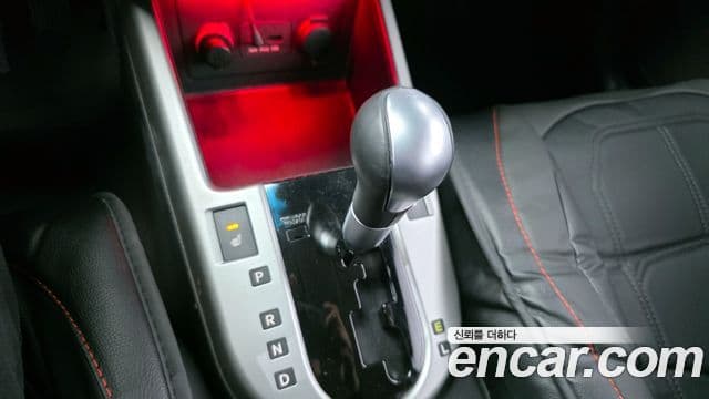 Kia Forte Luxury, 2010 9