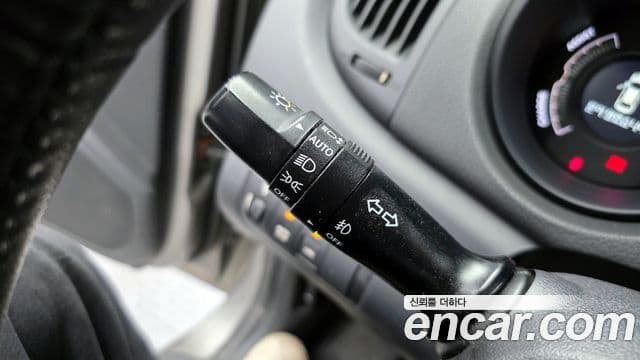 Kia Forte Luxury, 2010 16