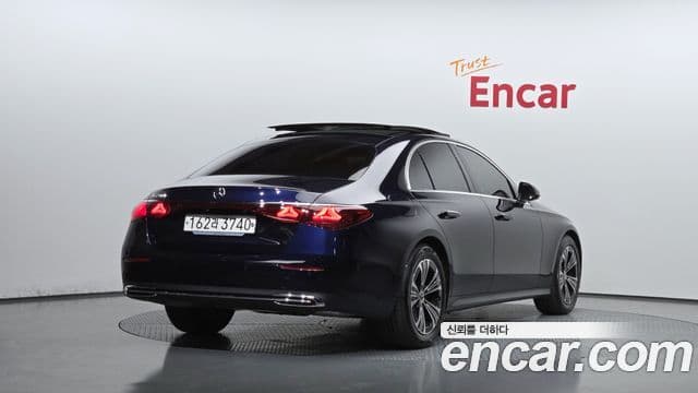 Mercedes-Benz E-класс W214 Avantgarde, 2024 2