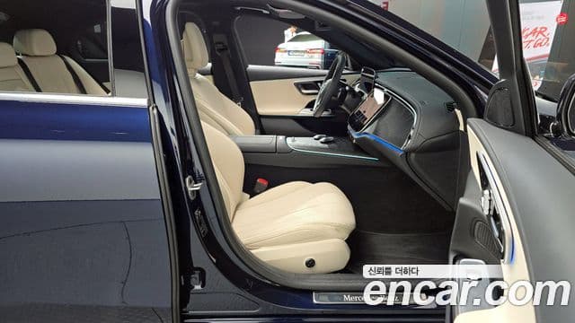 Mercedes-Benz E-класс W214 Avantgarde, 2024 11