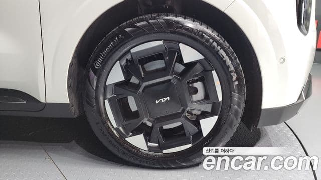 Kia The / новый New Carnival 4세대 Signature, 2024 все фото