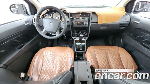 Dodge 캘리버, 2009 7