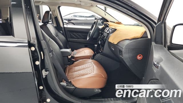 Dodge 캘리버, 2009 11