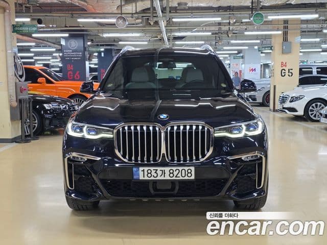 BMW X7 (G07) xDrive 40i M Sport 6인승, 2021 4