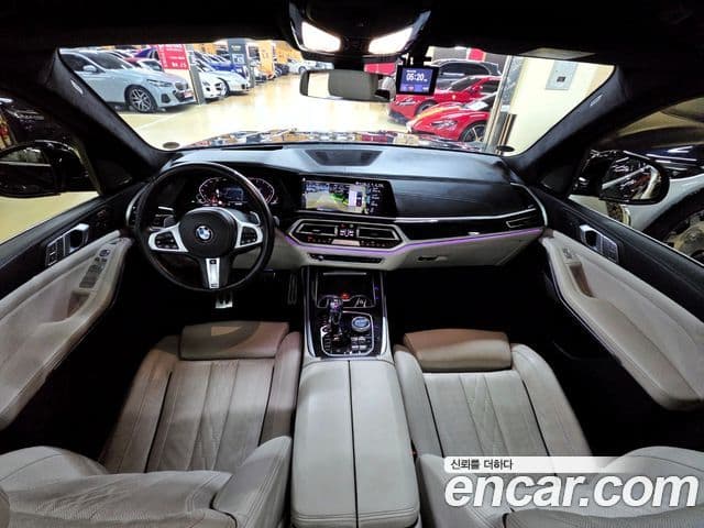 BMW X7 (G07) xDrive 40i M Sport 6인승, 2021 7