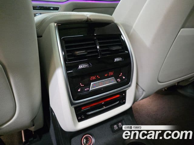 BMW X7 (G07) xDrive 40i M Sport 6인승, 2021 16