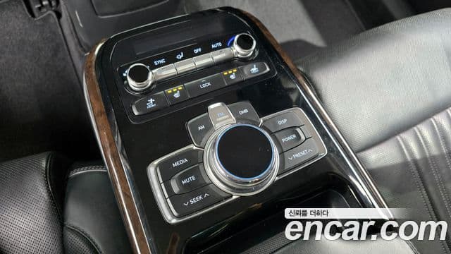 Genesis EQ900 Premium Luxury, 2016 19