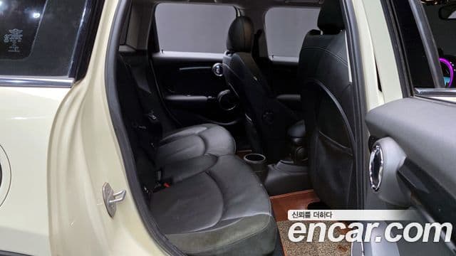 Mini Cooper S 3세대, 2015 12