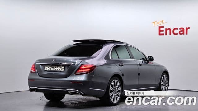Mercedes-Benz E-класс W213 Exclusive, 2020 2