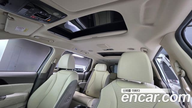 Kia Carnival 4세대 Signature, 2023 11