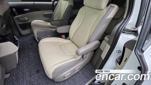 Kia Carnival 4세대 Signature, 2023 17