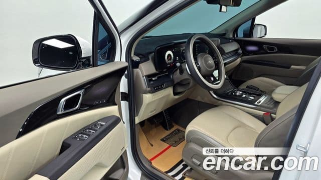 Kia Carnival 4세대 Signature, 2022 11