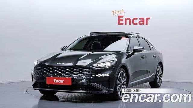 Kia K8 Signature, 2022 1