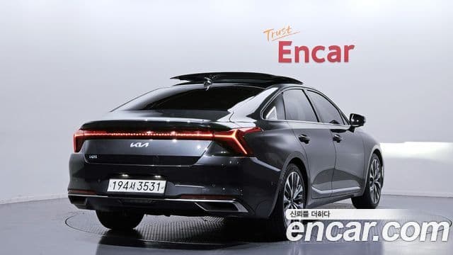 Kia K8 Signature, 2022 2