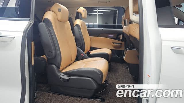 Kia Carnival 4세대 Signature, 2023 12