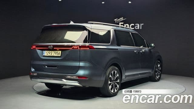 Kia Carnival 4세대 Signature, 2021 2