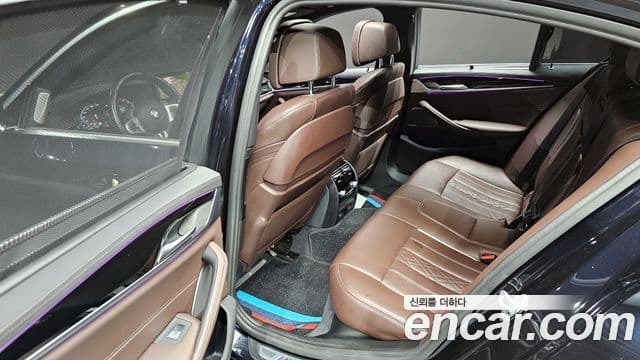 BMW 5시리즈 (G30) 530i M Sport, 2022 12
