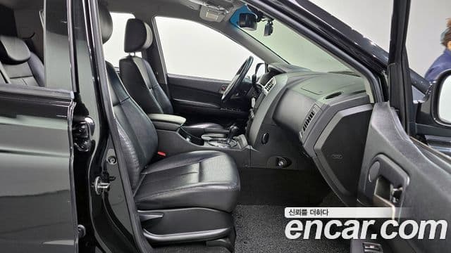 KG모빌리티(SsangYong) Korando Sport Club, 2015 10