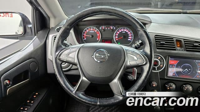 KG모빌리티(SsangYong) Korando Sport Club, 2015 14