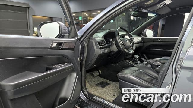 KG모빌리티(SsangYong) Rexton Sport Prestige Special, 2020 11