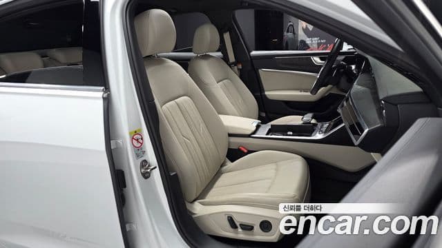 Audi A6 (C8) Premium, 2023 10