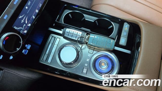 Genesis G80 (RG3) бензин 2.5 турбо AWD, 2023 9