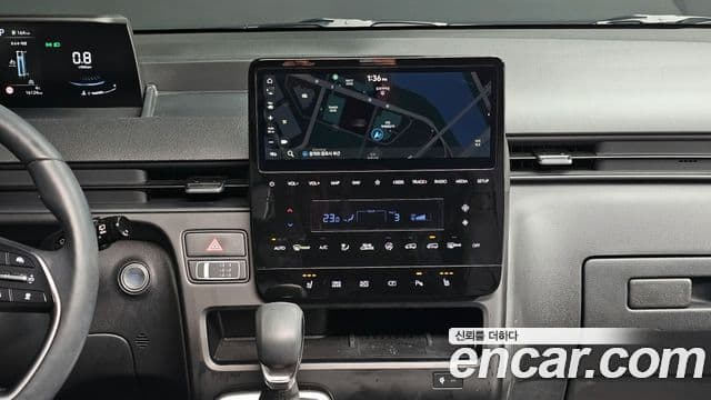 Hyundai Staria Modern, 2025 16