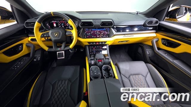 Lamborghini Urus 4.0 V8 SE, 2025 7