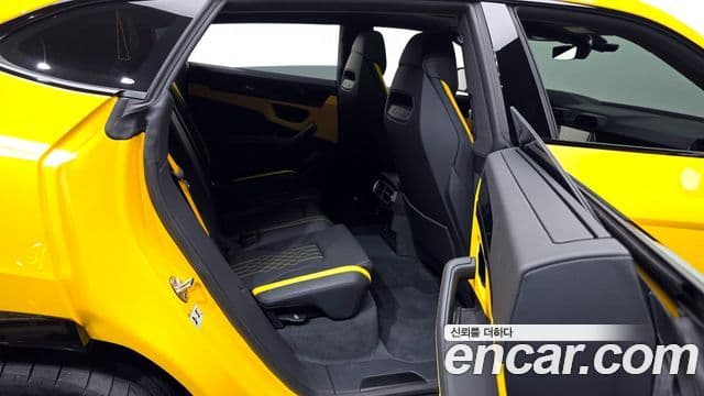 Lamborghini Urus 4.0 V8 SE, 2025 12