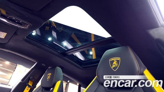 Lamborghini Urus 4.0 V8 SE, 2025 18