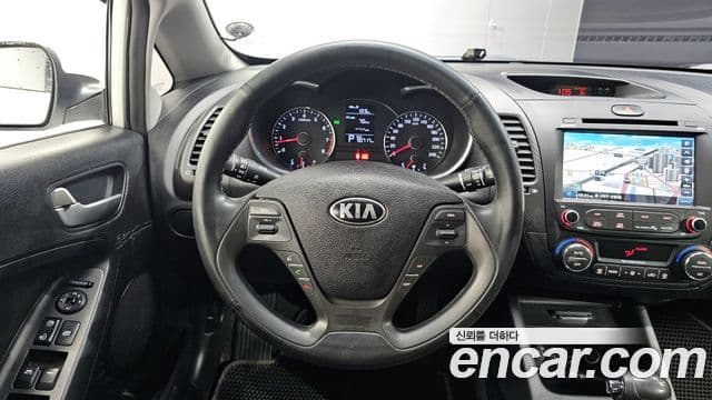 Kia K3 Luxury, 2015 13