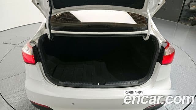 Kia K3 Luxury, 2015 20