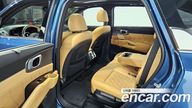 Kia Sorento 4세대 Signature, 2023 11