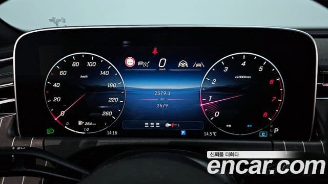 Mercedes-Benz E-класс W214 Exclusive, 2025 8