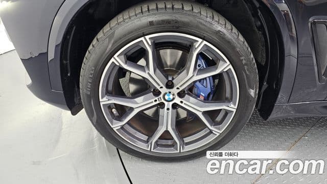 BMW X5 (G05) xDrive 40i M Sport, 2022 все фото