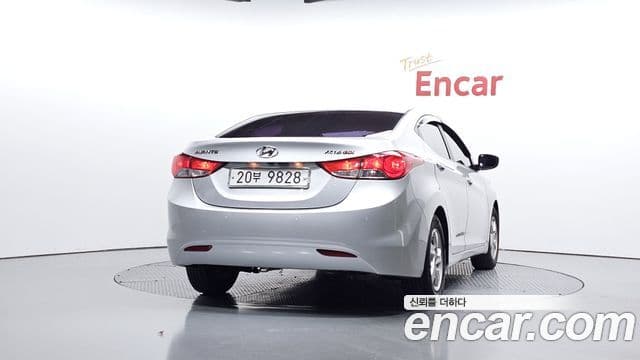 Hyundai Avante MD Luxury, 2012 4