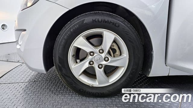 Hyundai Avante MD Luxury, 2012 все фото